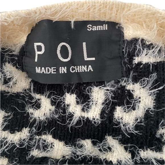 POL Ivory& Black Fluffy Button-Down Cardigan/Sz Small/EUC! - Picture 4 of 5